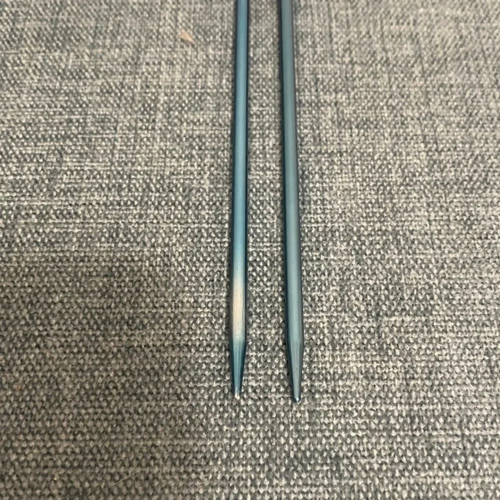 Knitting Needles, Size 5